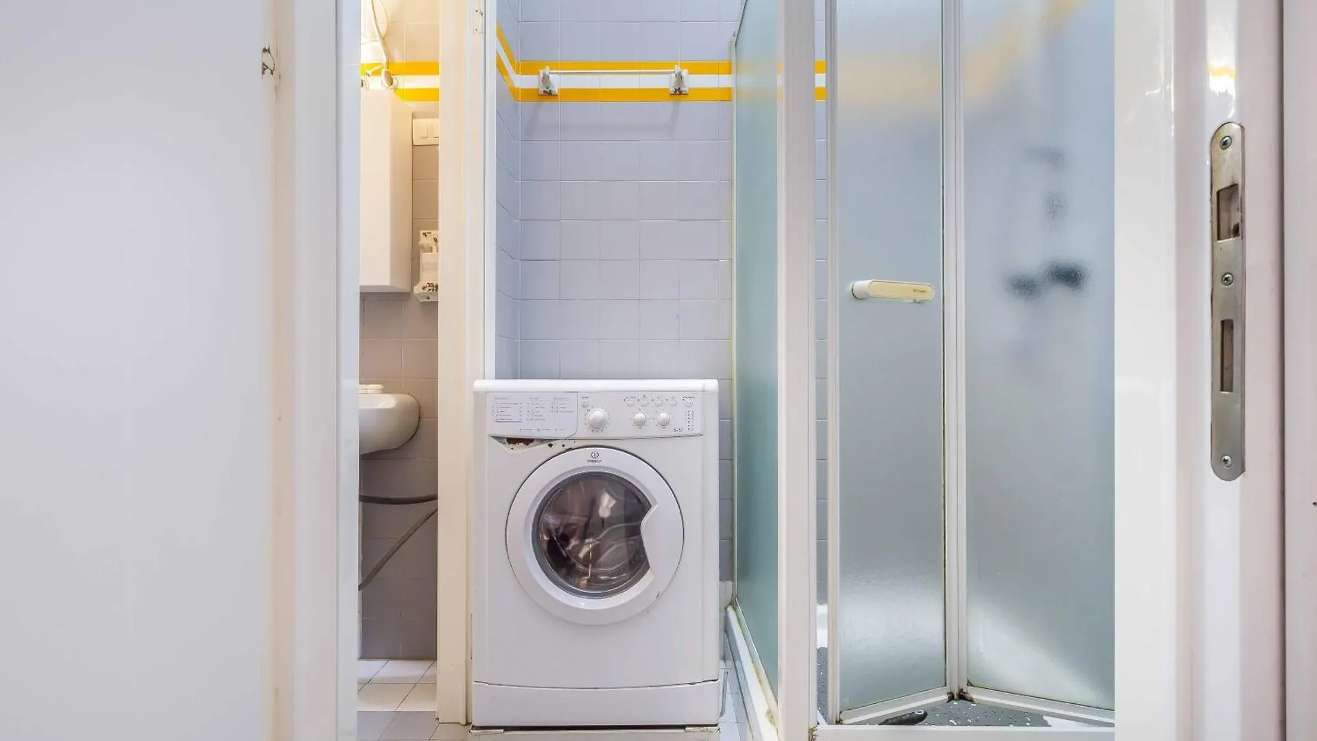 Apartamento Domusmi San Gregorio 10 Milán