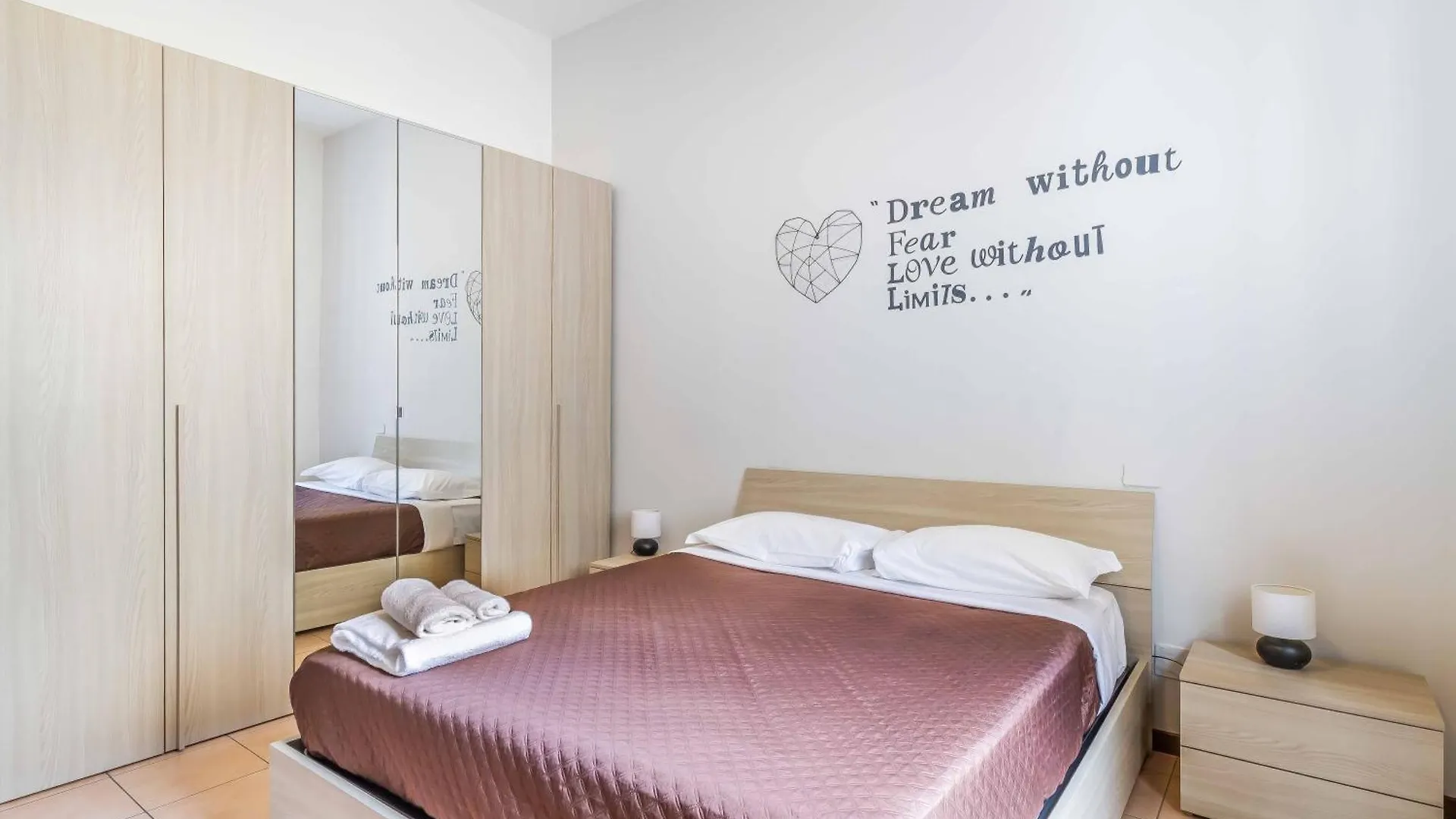Domusmi San Gregorio 10 Lejlighed Milano